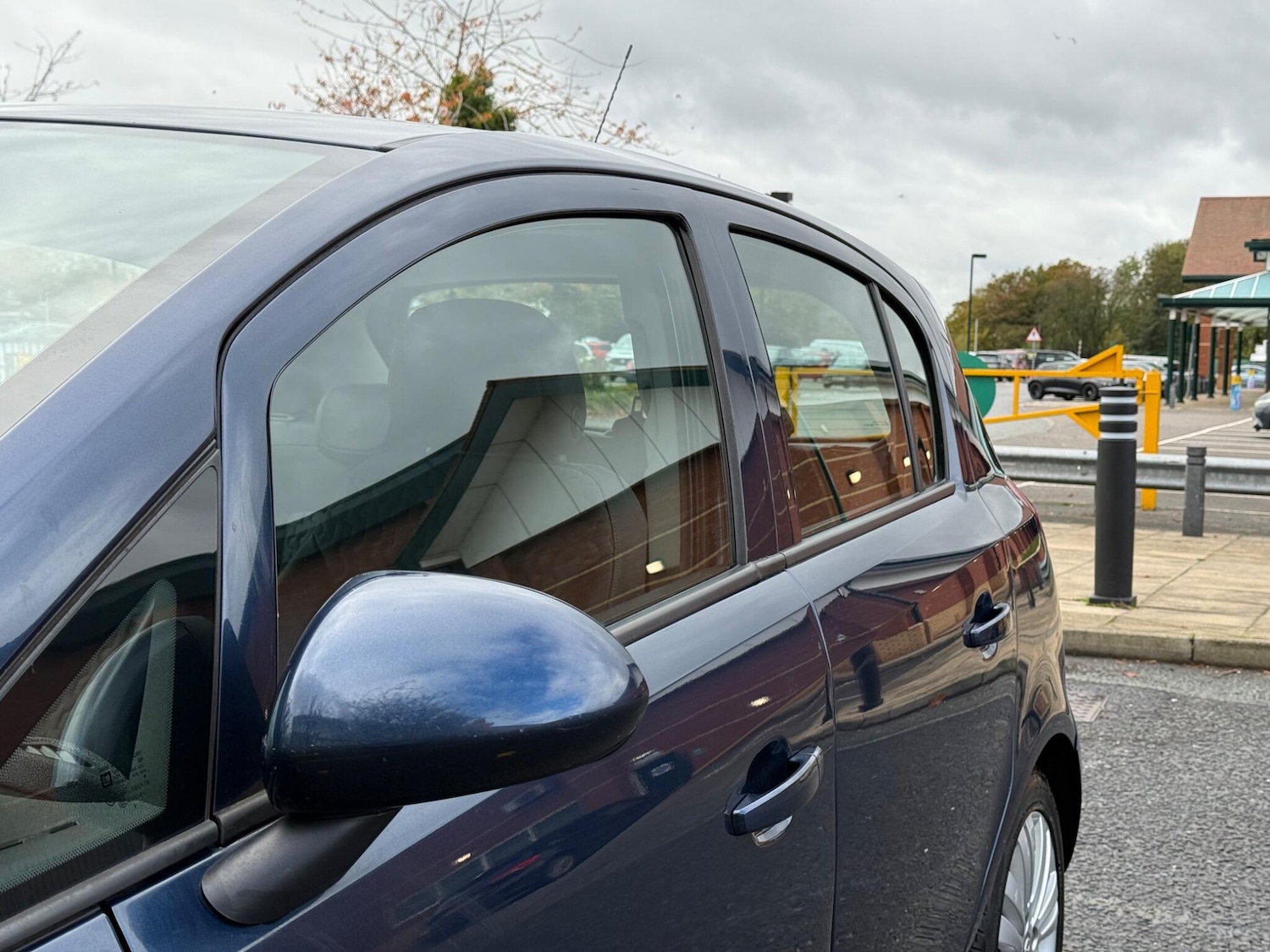 Used Vauxhall Corsa 2011 for sale - 76409445: Photo 22