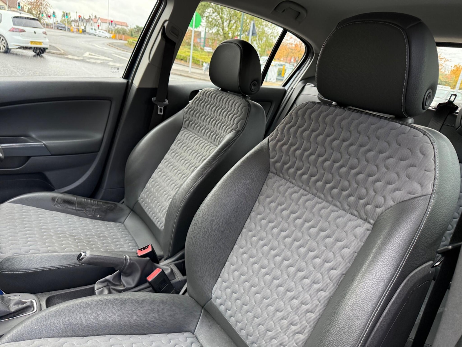 Used Vauxhall Corsa 2011 for sale - 76409445: Photo 31