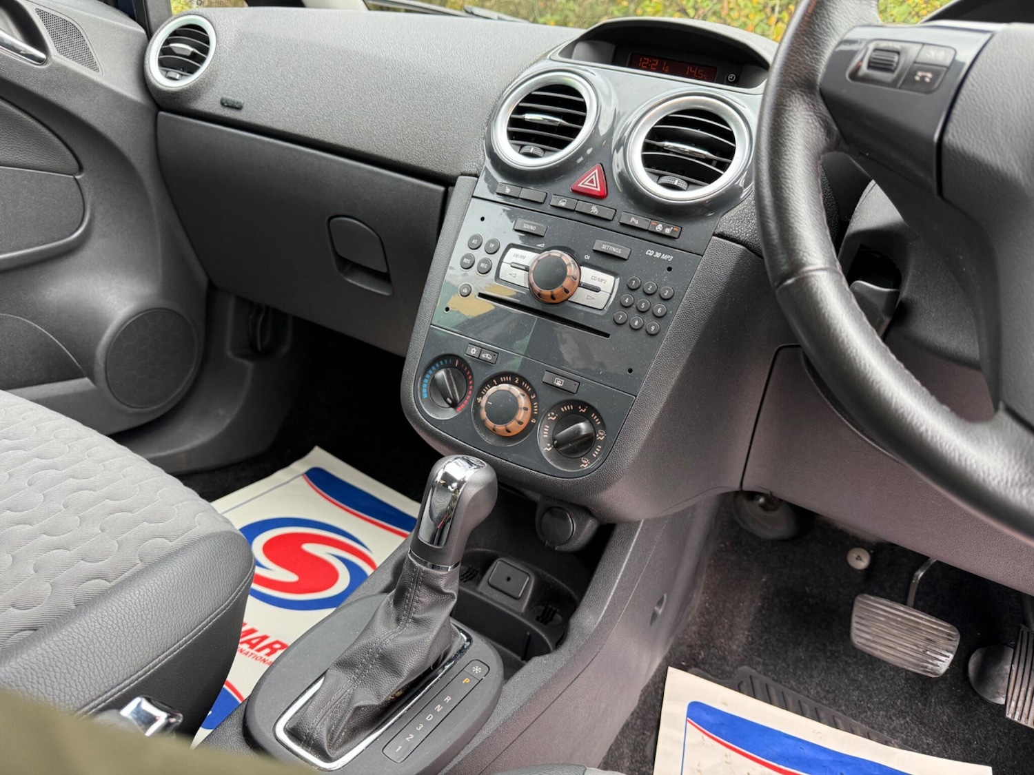 Used Vauxhall Corsa 2011 for sale - 76409445: Photo 56