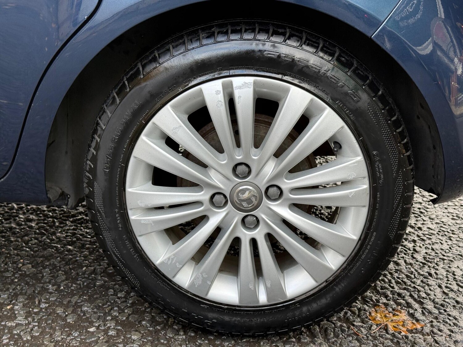 Used Vauxhall Corsa 2011 for sale - 76409445: Photo 62