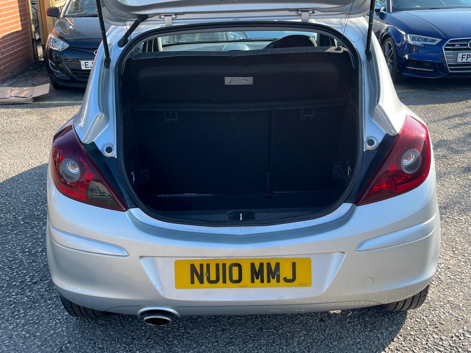 Used Vauxhall Corsa 2010 for sale - 76408740: Photo 19