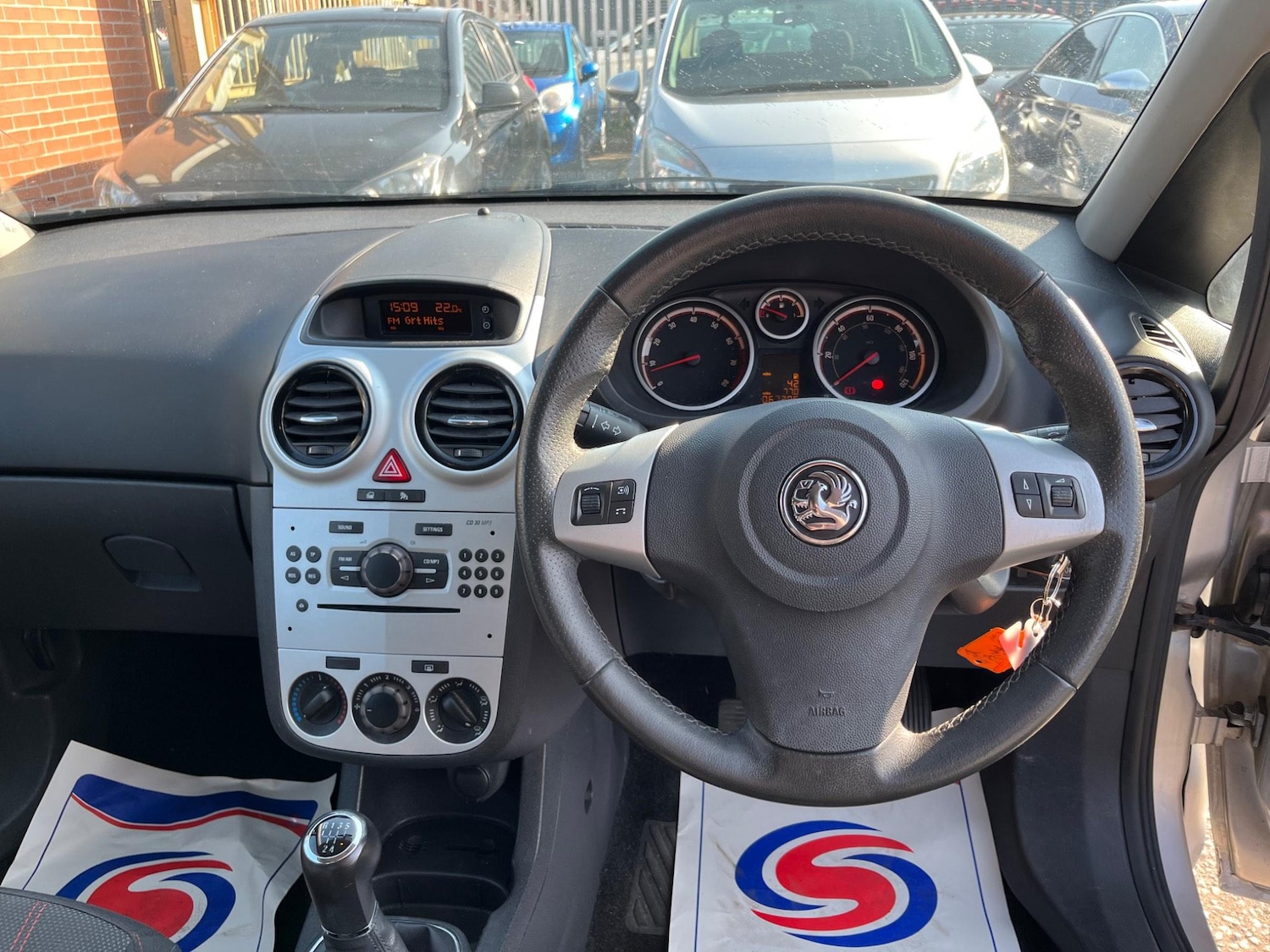 Used Vauxhall Corsa 2010 for sale - 76408740: Photo 31