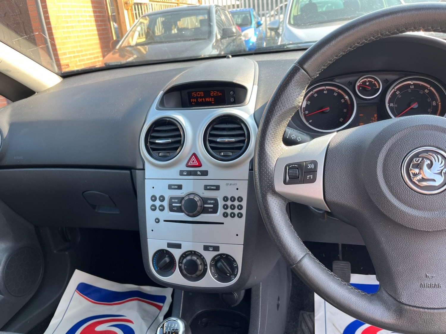 Used Vauxhall Corsa 2010 for sale - 76408740: Photo 35