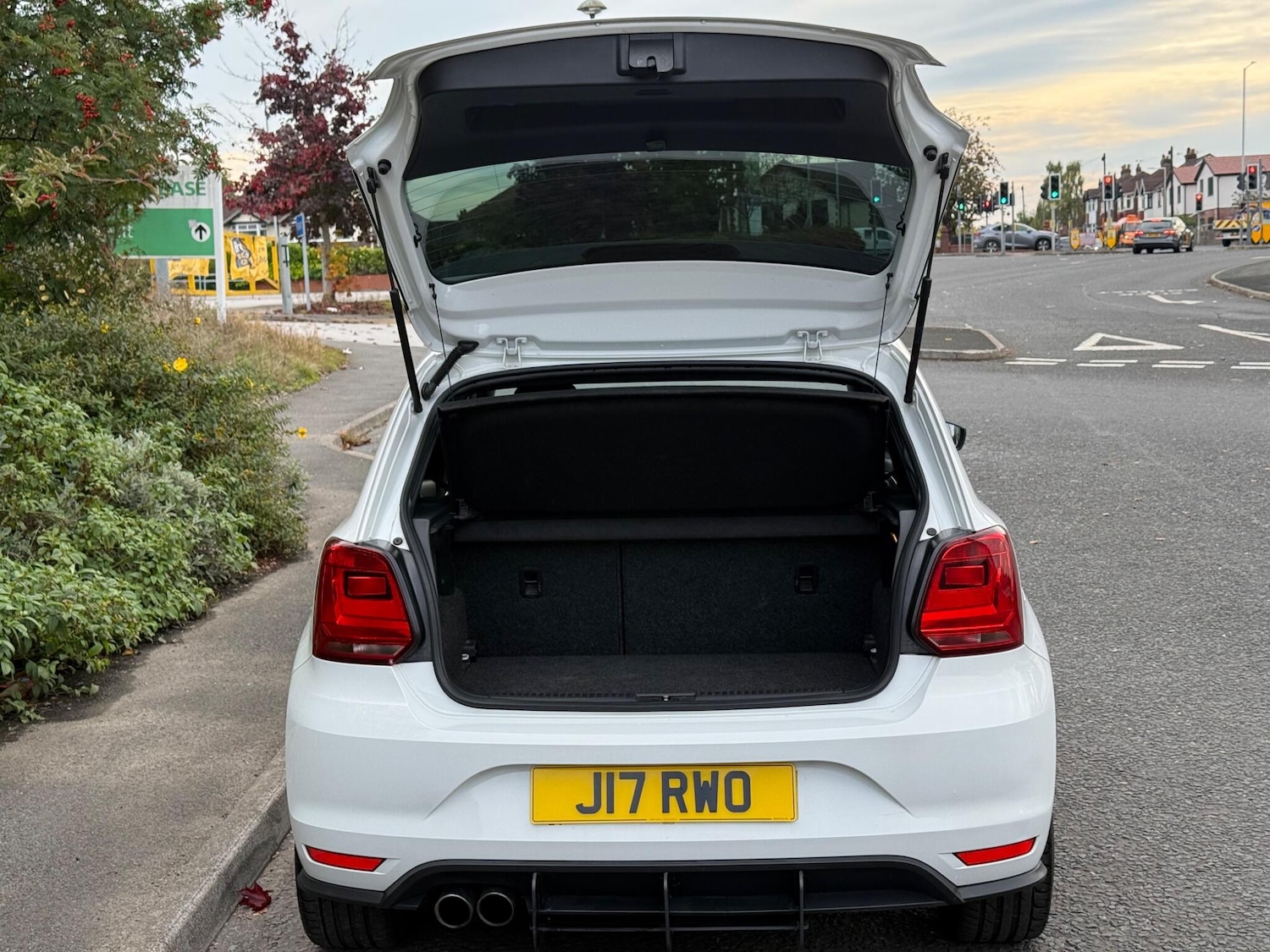 Used Volkswagen Polo 2017 for sale - 76408870: Photo 15