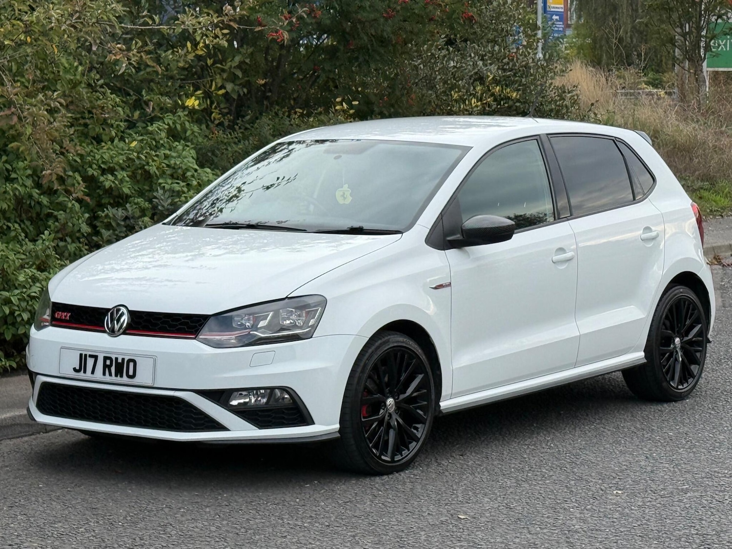 Used Volkswagen Polo 2017 for sale - 76408870: Photo 3