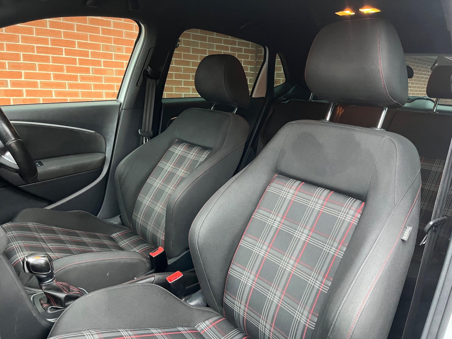 Used Volkswagen Polo 2017 for sale - 76408870: Photo 33