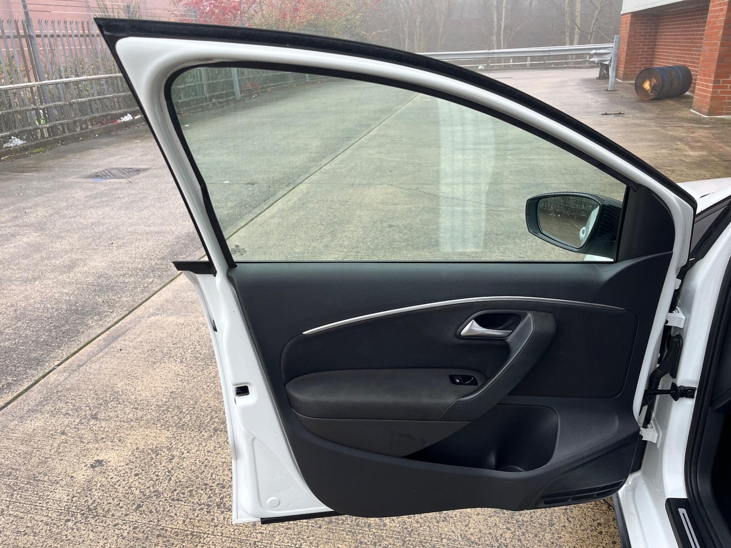 Used Volkswagen Polo 2017 for sale - 76408870: Photo 40