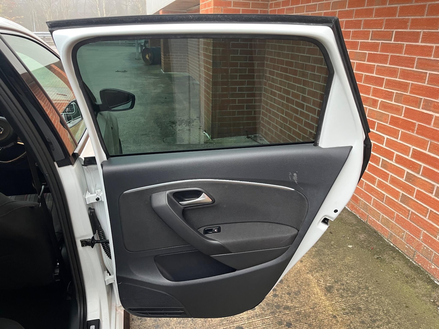 Used Volkswagen Polo 2017 for sale - 76408870: Photo 42