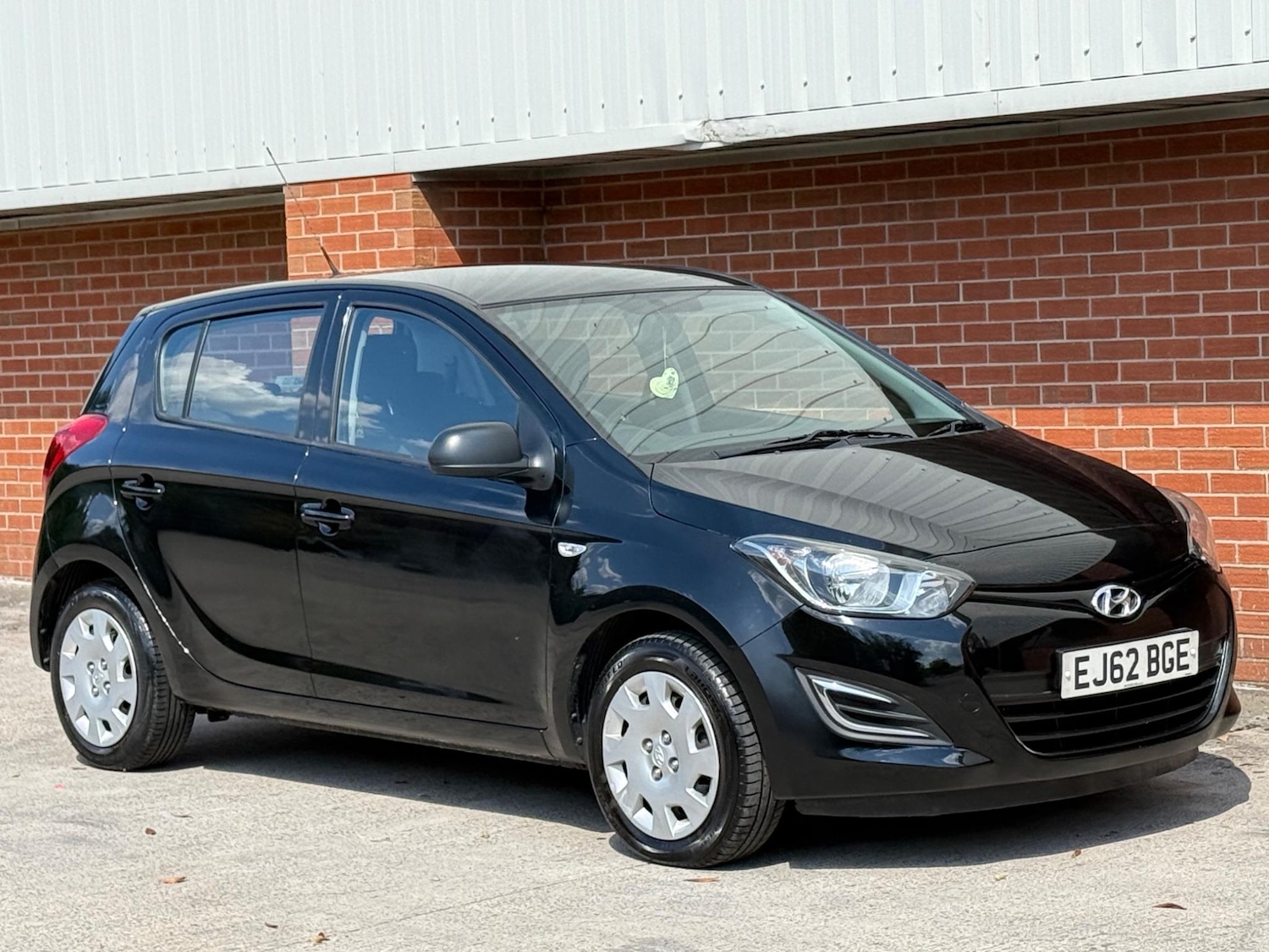Used Hyundai i20 2012 for sale - 76409087: Photo 6