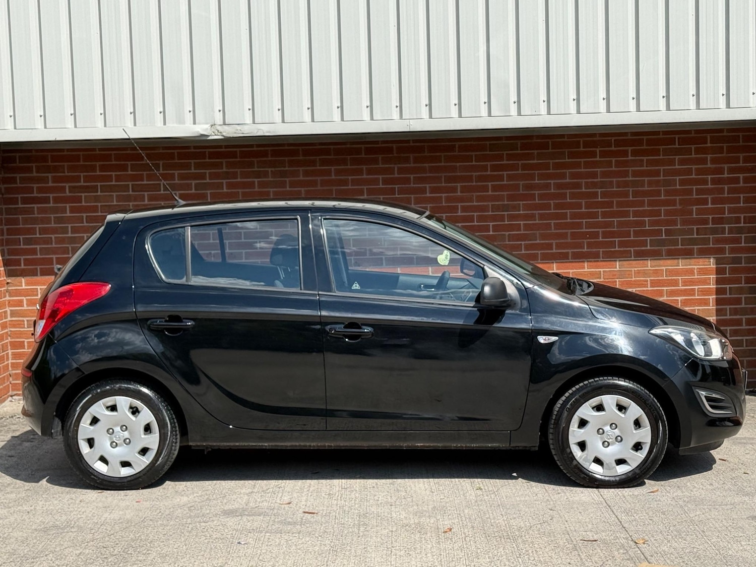 Used Hyundai i20 2012 for sale - 76409087: Photo 7