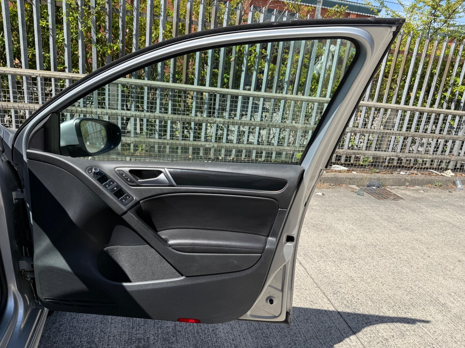 Used Volkswagen Golf 2009 for sale - 76715460: Photo 26