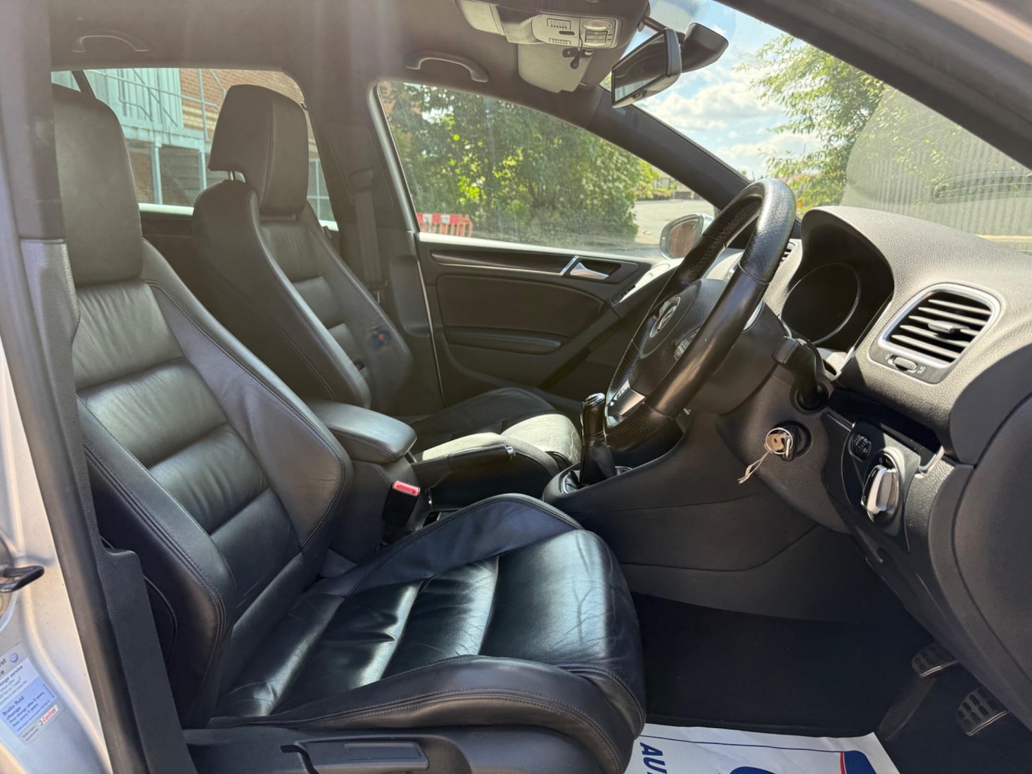 Used Volkswagen Golf 2009 for sale - 76715460: Photo 35