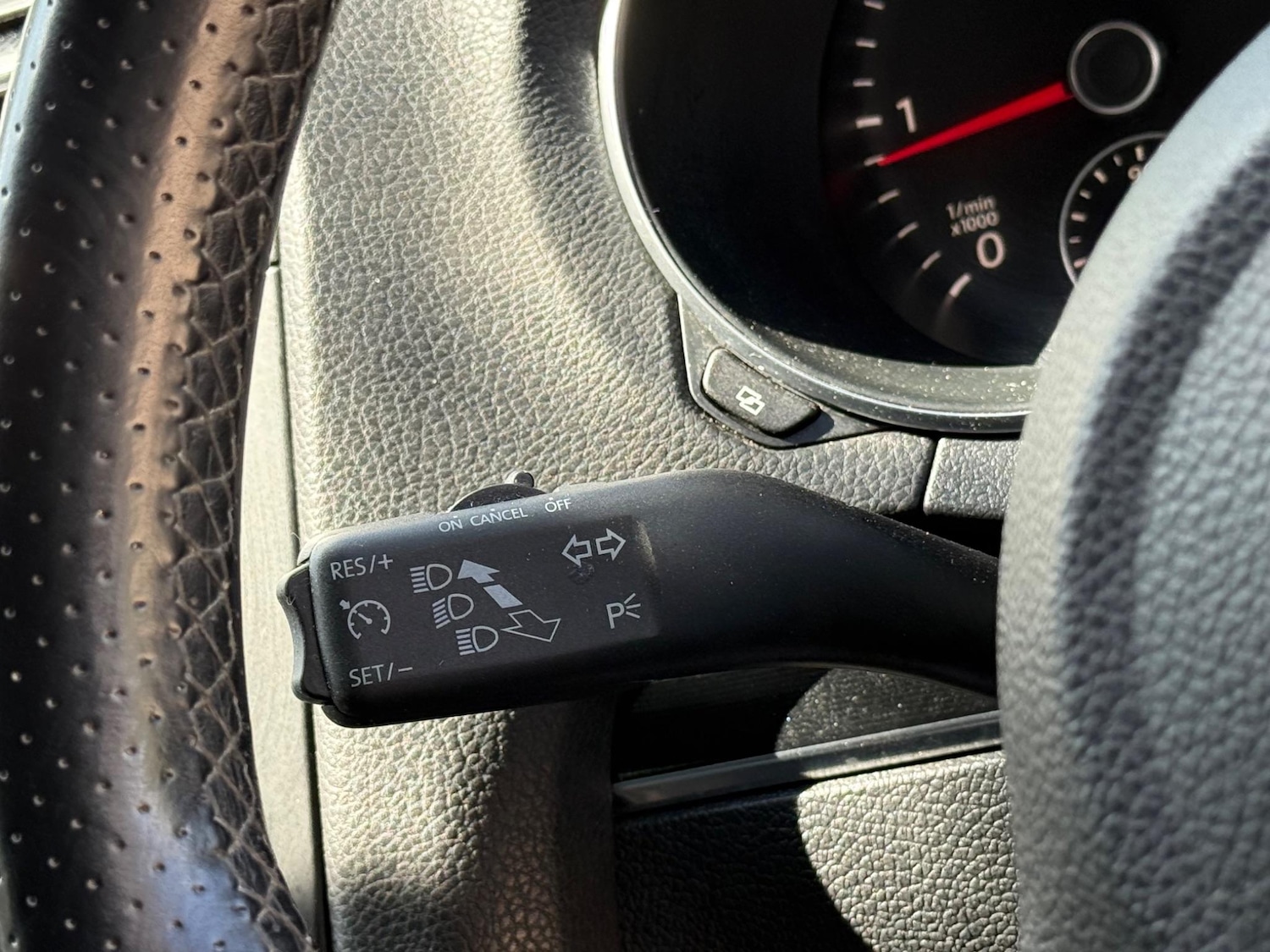 Used Volkswagen Golf 2009 for sale - 76715460: Photo 46