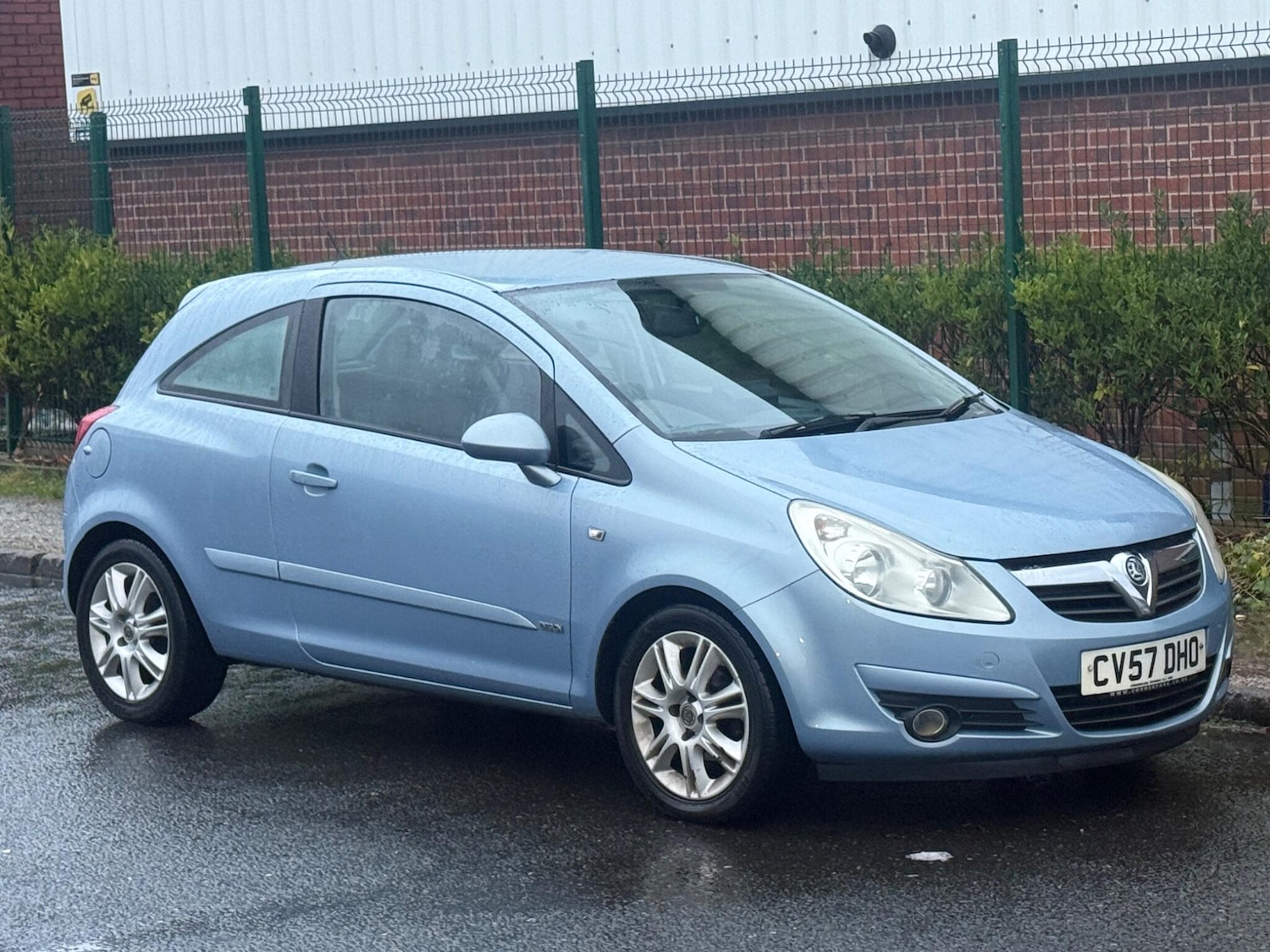 Used Vauxhall Corsa 2007 for sale - 76839473: Photo 2