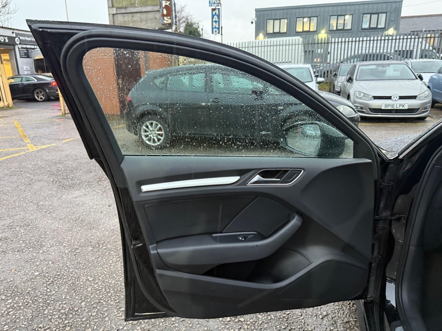 Used Audi A3 2017 for sale - 76866476: Photo 40