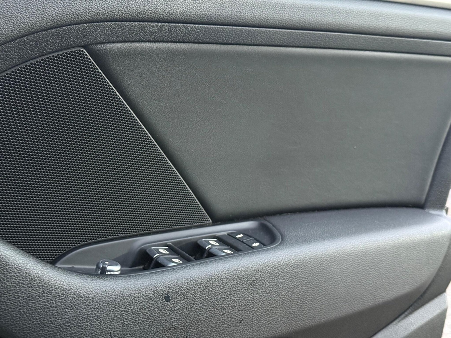 Used Audi A3 2017 for sale - 76866476: Photo 64