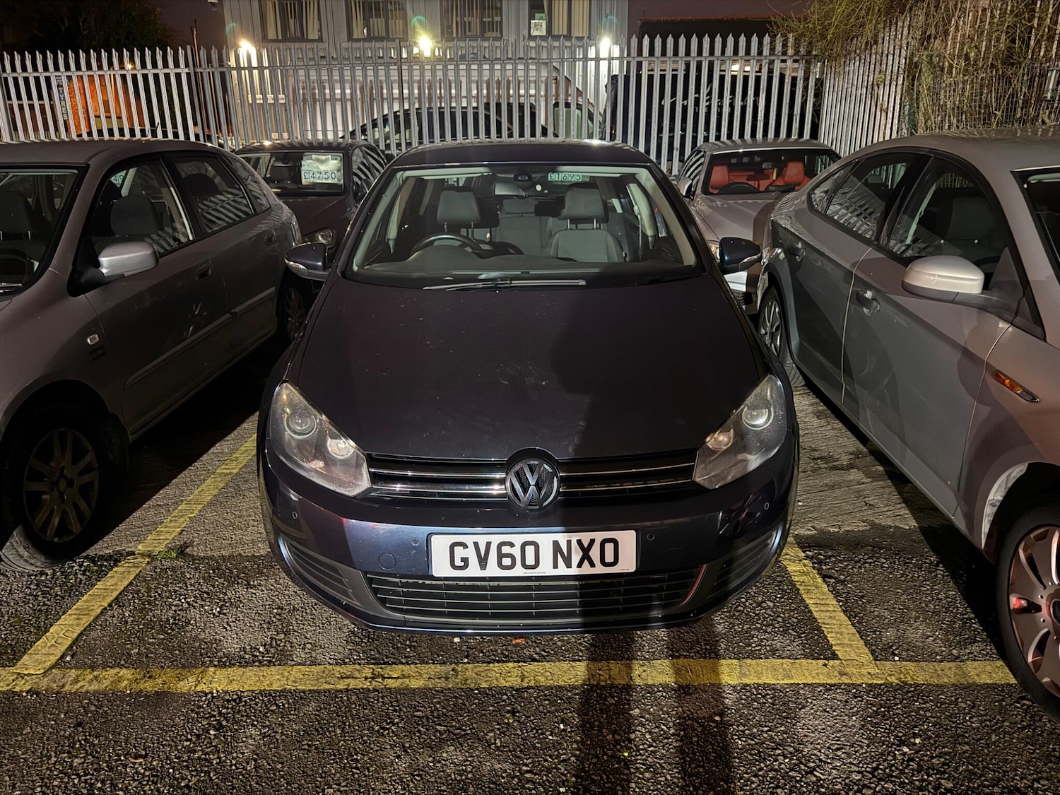 Used Volkswagen Golf 2011 for sale - 76592752: Photo 1