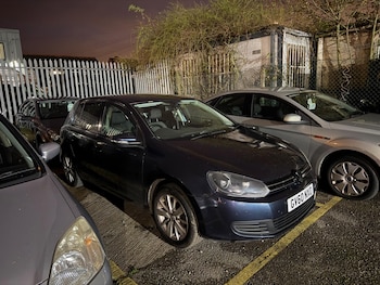 Used Volkswagen Golf 2011 for sale - 76592752: Photo