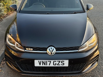 Used Volkswagen Golf 2017 for sale - 76408950: Photo