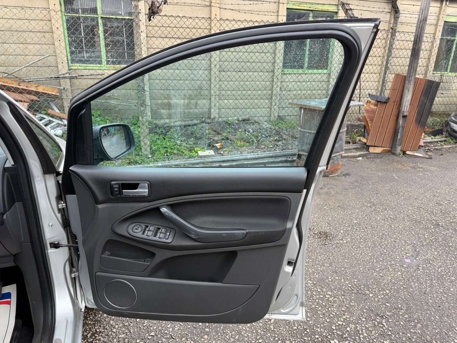 Used Ford C-Max 2010 for sale - 76408890: Photo 36