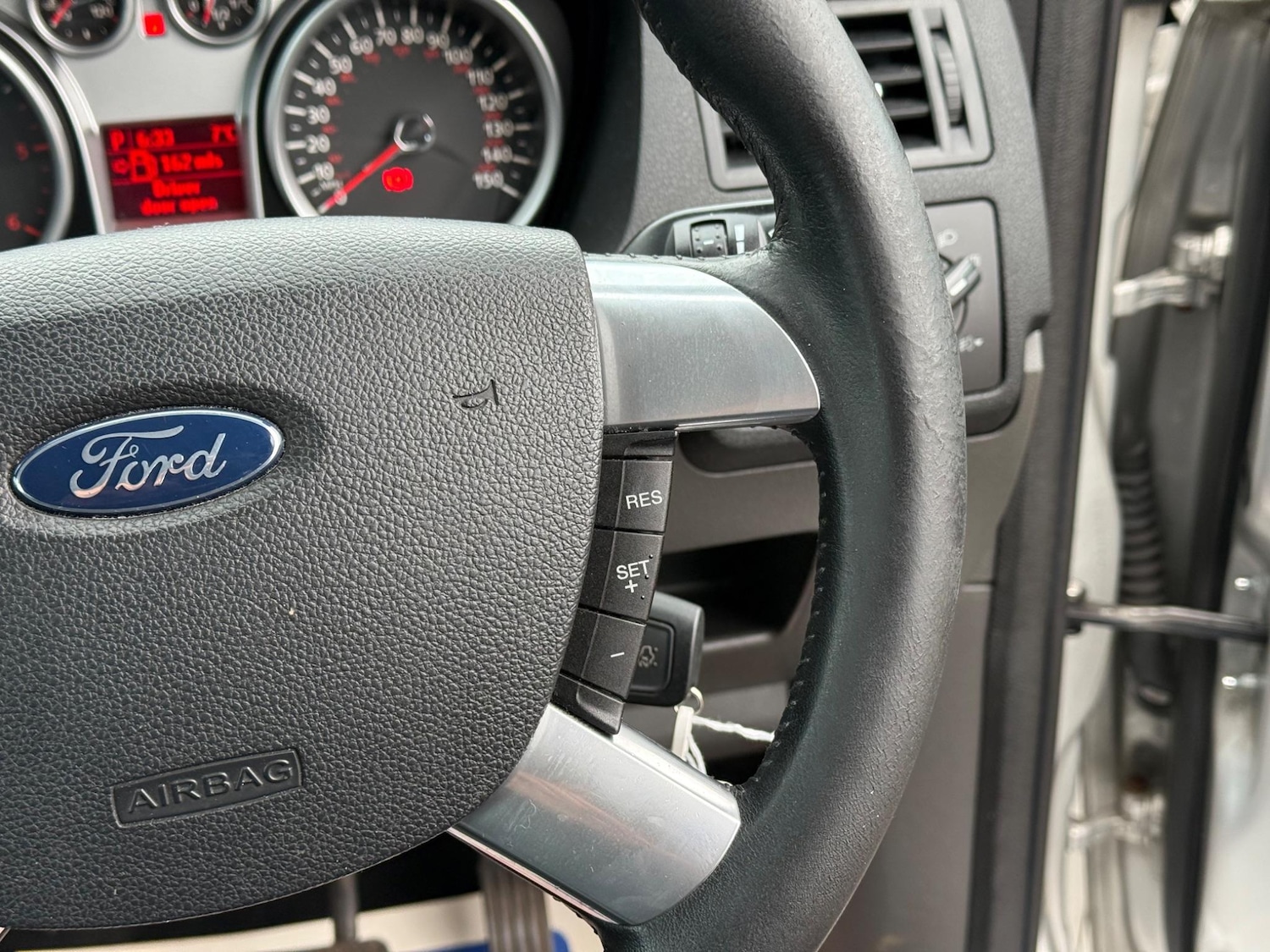 Used Ford C-Max 2010 for sale - 76408890: Photo 46