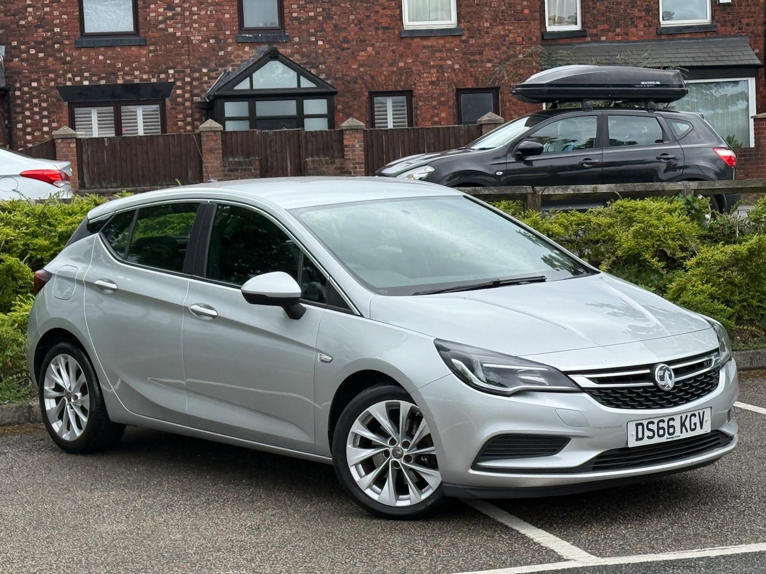 Used Vauxhall Astra 2016 for sale - 76408766: Photo 1