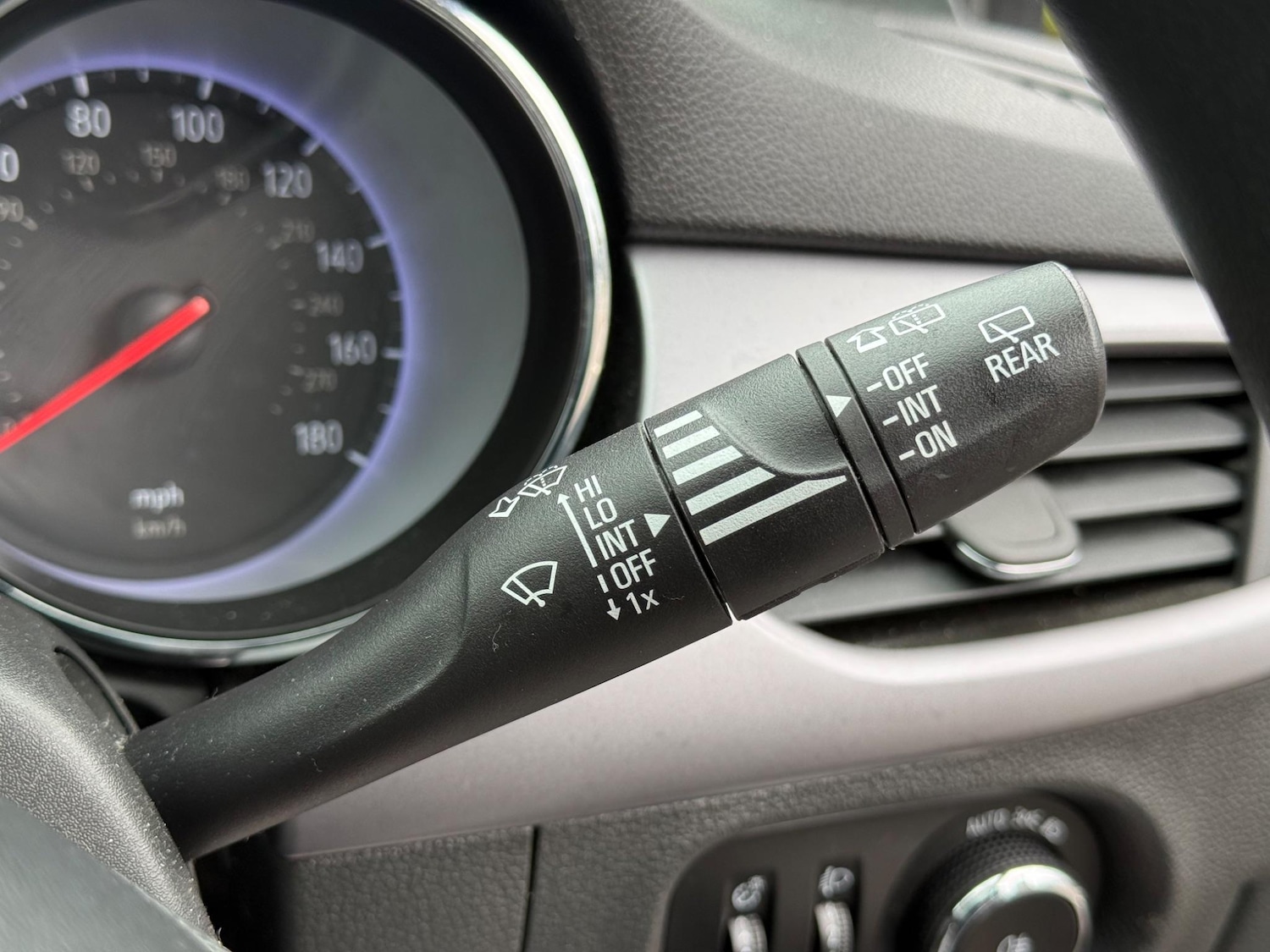 Used Vauxhall Astra 2016 for sale - 76408766: Photo 42