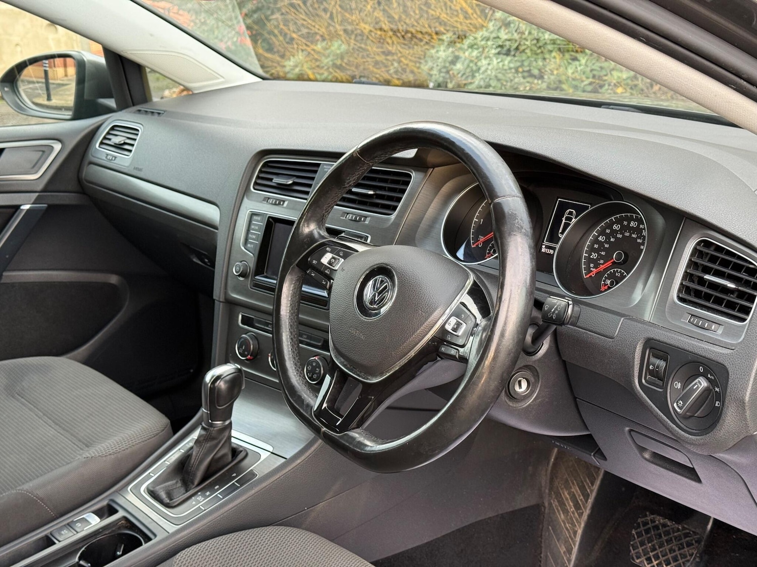 Used Volkswagen Golf 2013 for sale - 77029574: Photo 39