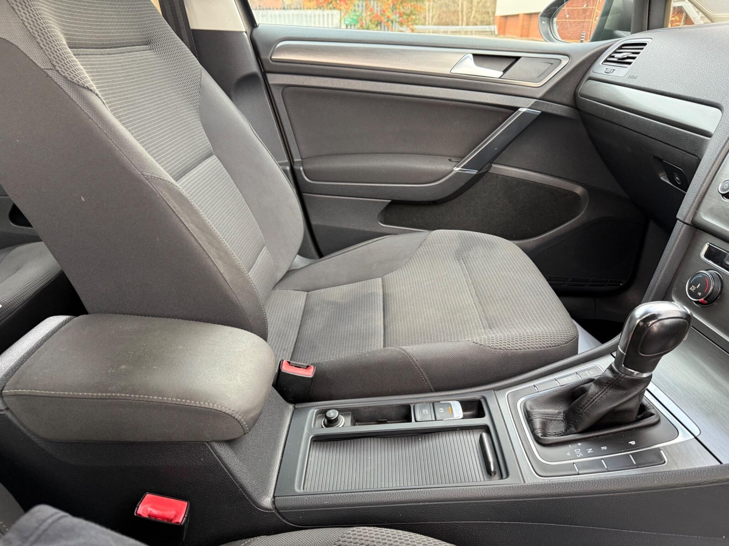 Used Volkswagen Golf 2013 for sale - 77029574: Photo 49