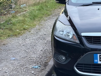 Used Ford Focus 2010 for sale - 76759582: Photo