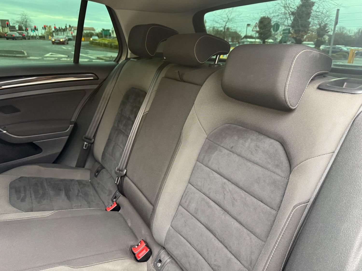 Used Volkswagen Golf 2016 for sale - 76484305: Photo 31