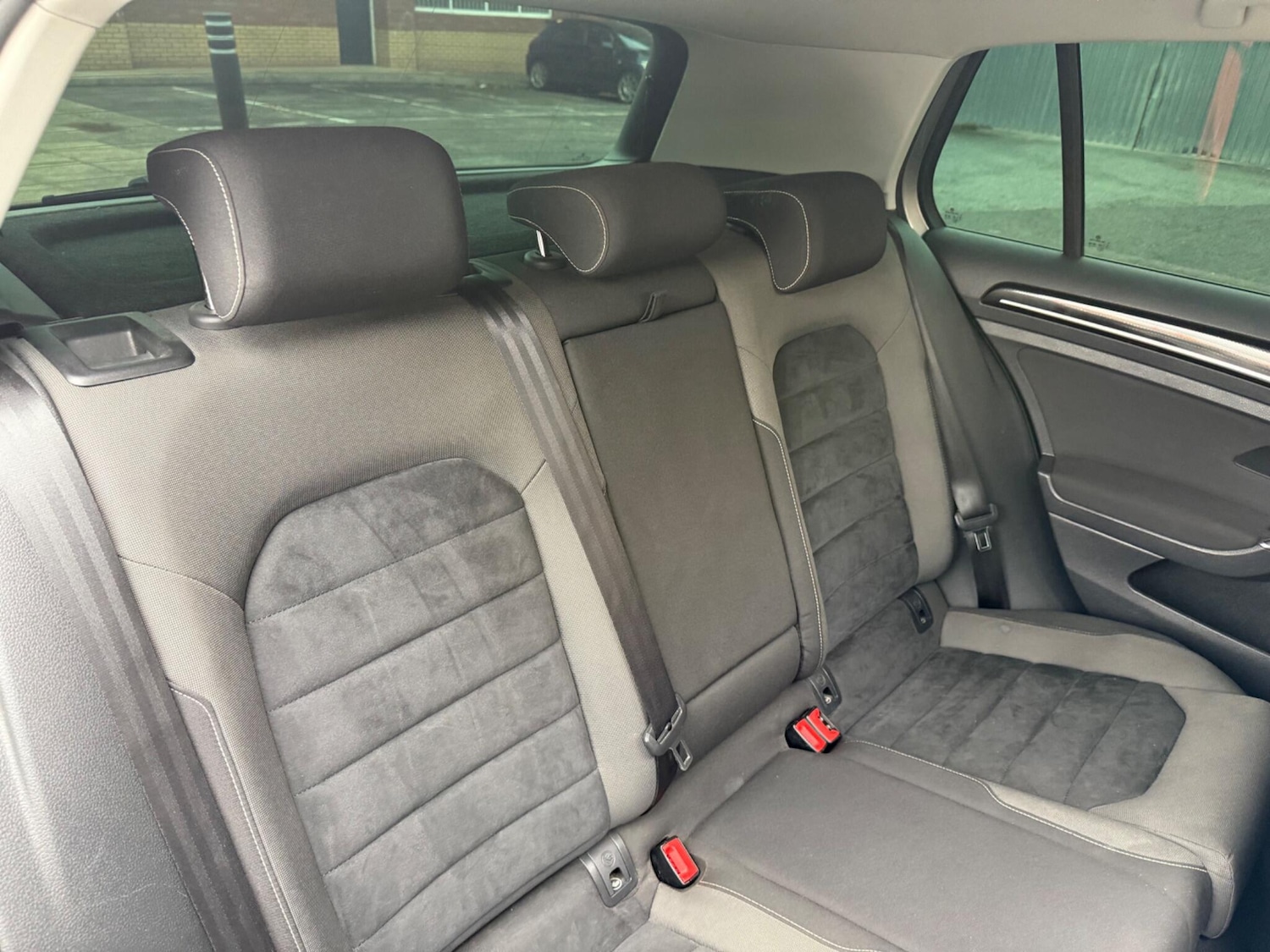 Used Volkswagen Golf 2016 for sale - 76484305: Photo 35