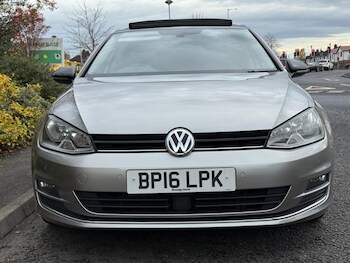 Used Volkswagen Golf 2016 for sale - 76484305: Photo