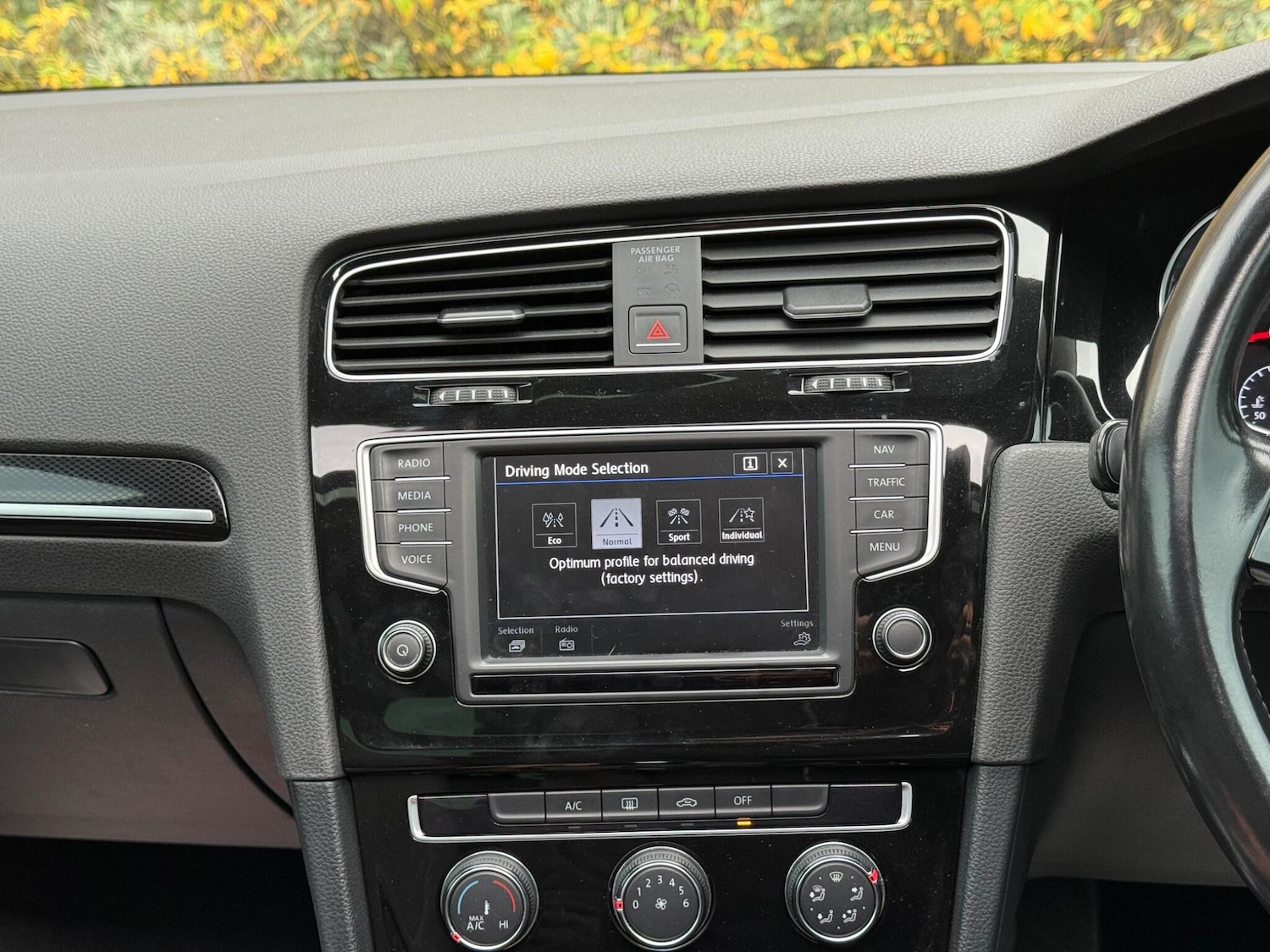 Used Volkswagen Golf 2016 for sale - 76484305: Photo 54