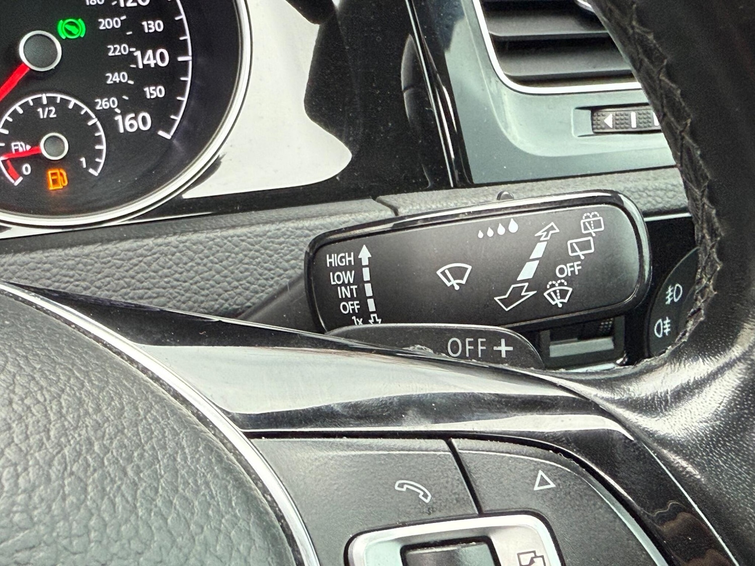 Used Volkswagen Golf 2016 for sale - 76484305: Photo 65