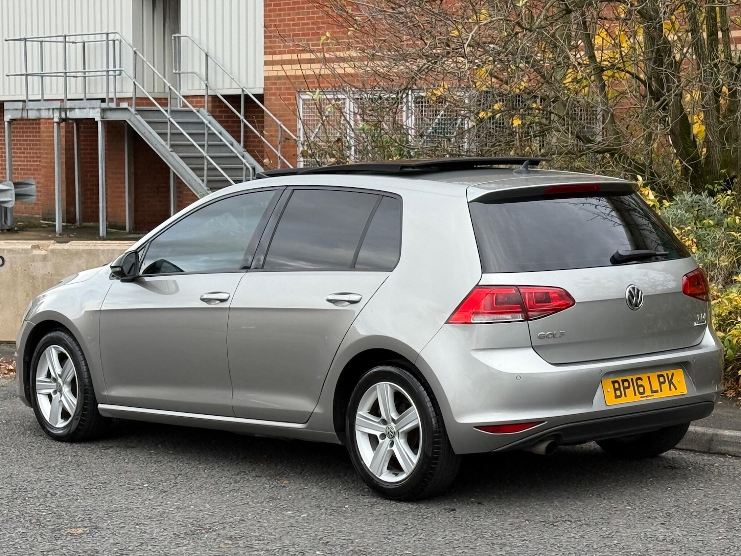 Used Volkswagen Golf 2016 for sale - 76484305: Photo 7