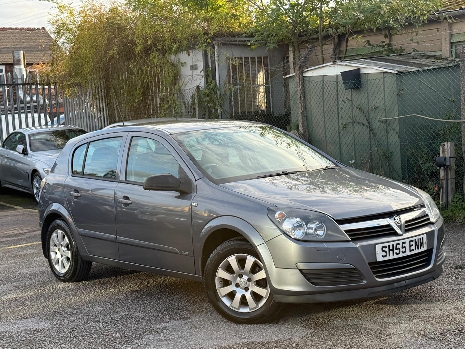 Used Vauxhall Astra 2005 for sale - 76409301: Photo 1