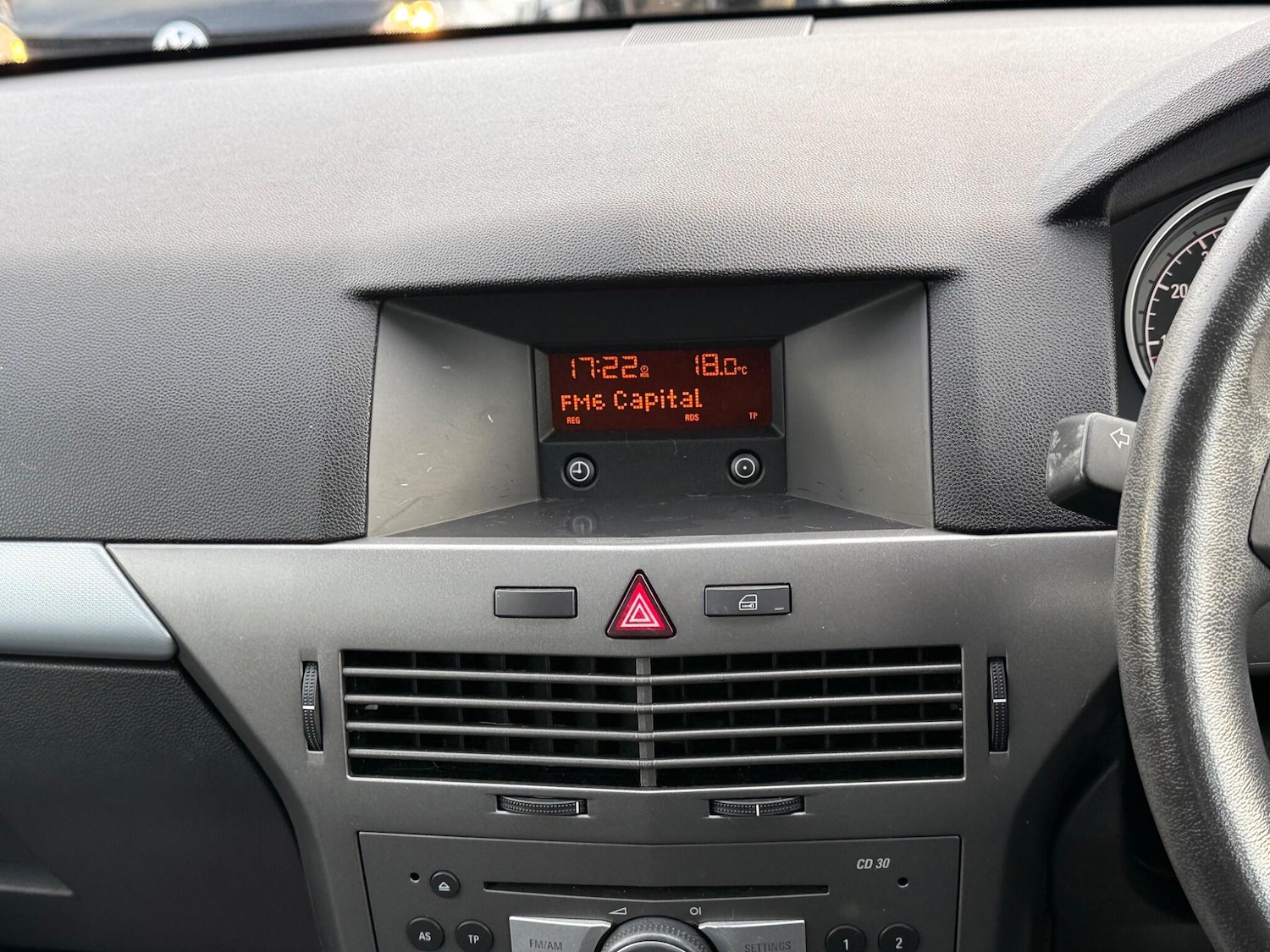 Used Vauxhall Astra 2005 for sale - 76409301: Photo 44