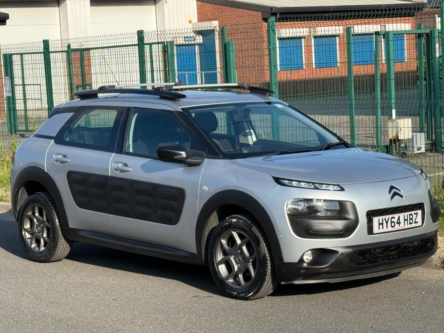 Used Citroen C4 Cactus 2014 for sale - 76409566: Photo 2