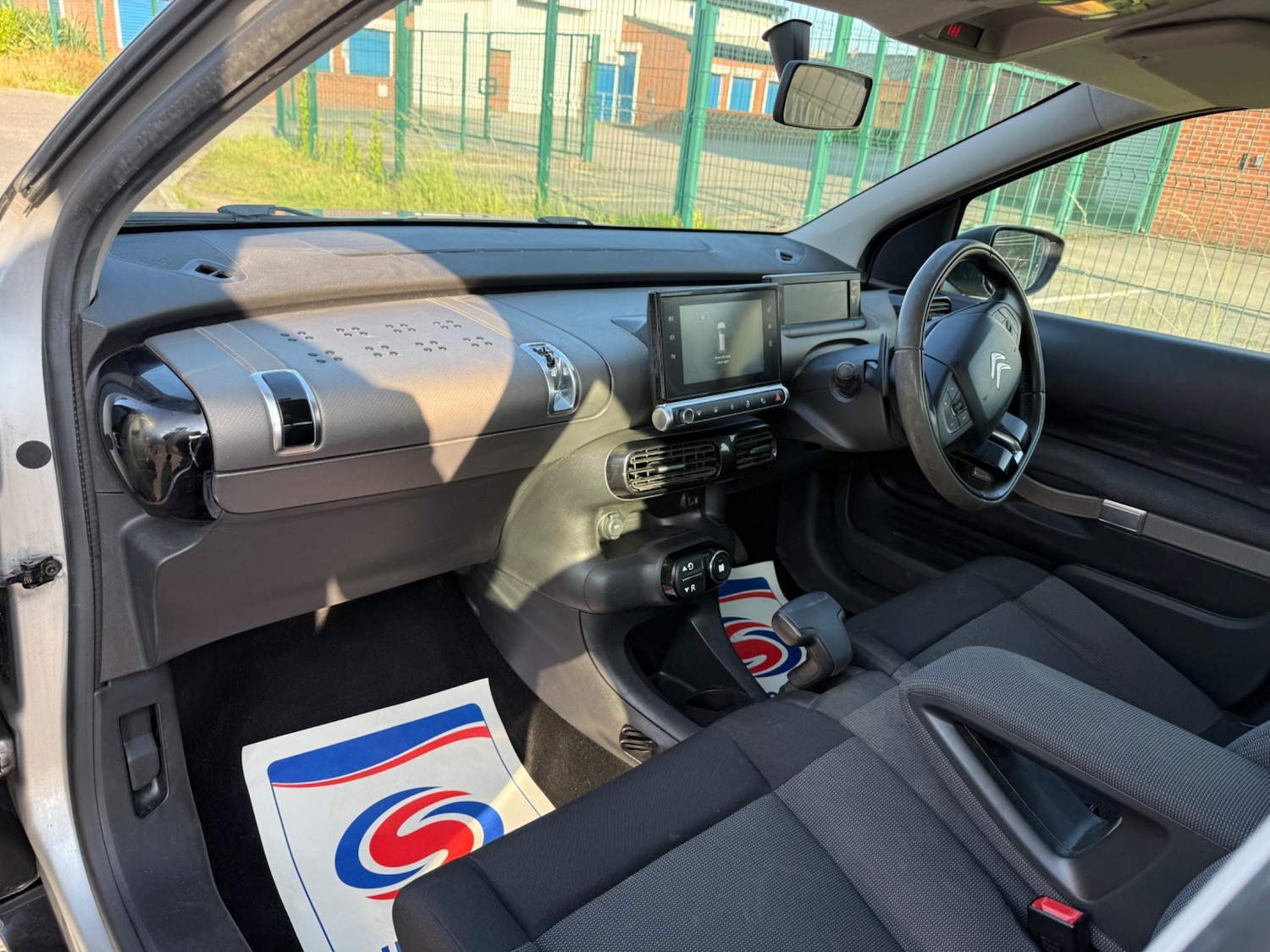 Used Citroen C4 Cactus 2014 for sale - 76409566: Photo 25