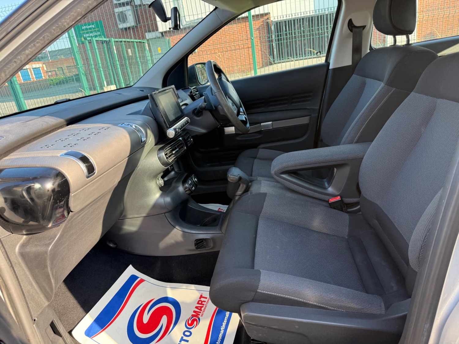 Used Citroen C4 Cactus 2014 for sale - 76409566: Photo 27