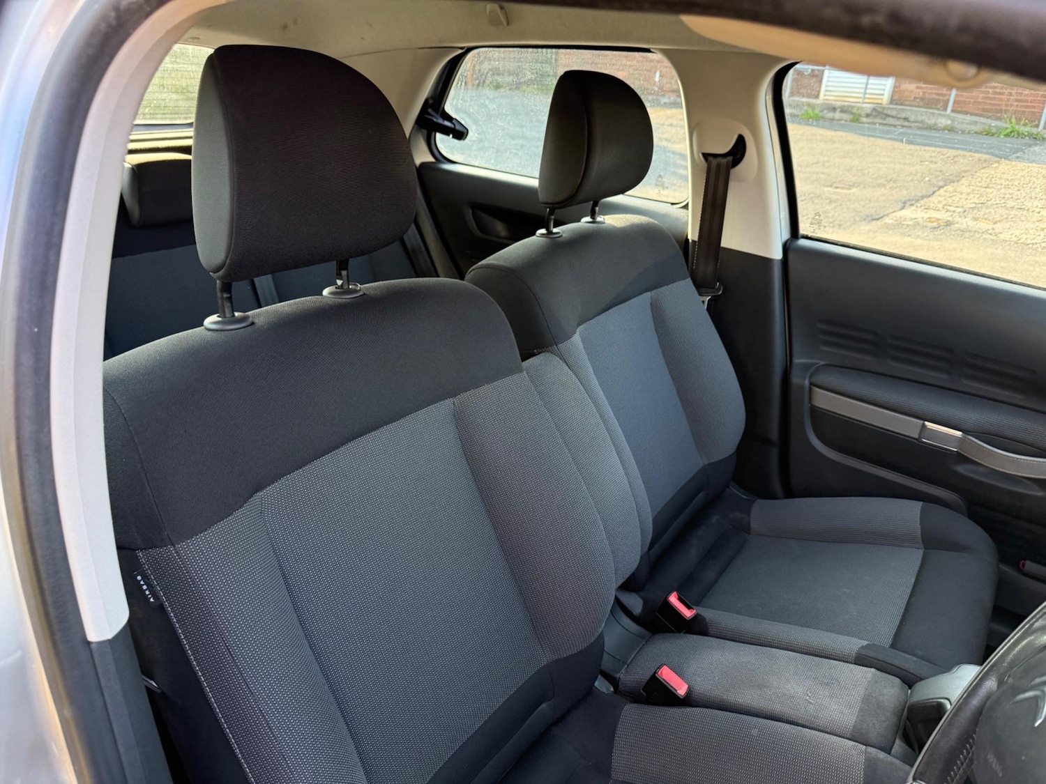 Used Citroen C4 Cactus 2014 for sale - 76409566: Photo 36