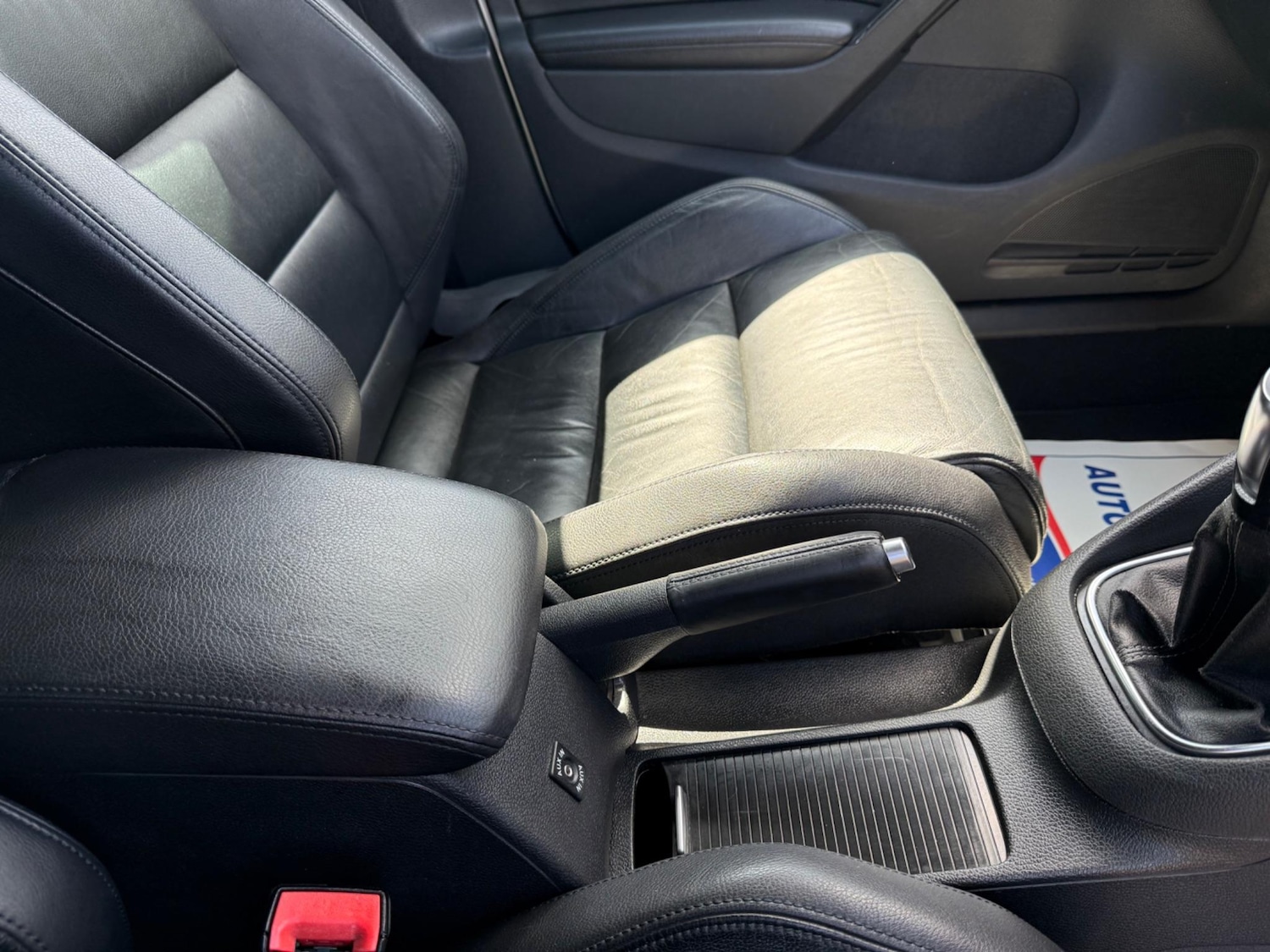 Used Volkswagen Golf 2009 for sale - 76408645: Photo 43