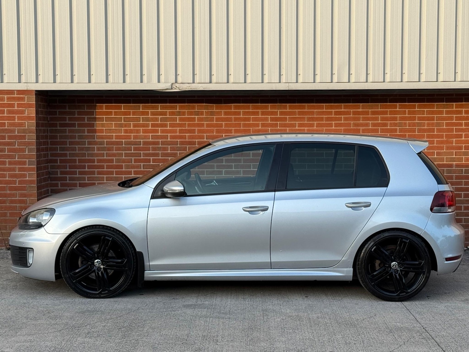 Used Volkswagen Golf 2009 for sale - 76408645: Photo 8