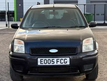 Used Ford Fusion 2005 for sale - 74664661: Photo