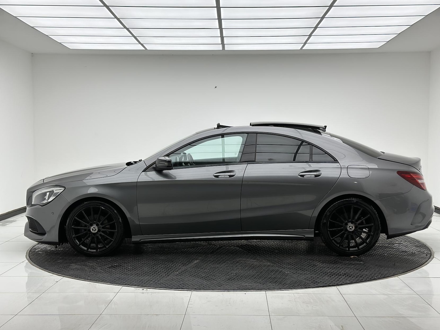 Used Mercedes-Benz CLA 2019 for sale - 76455734: Photo 4