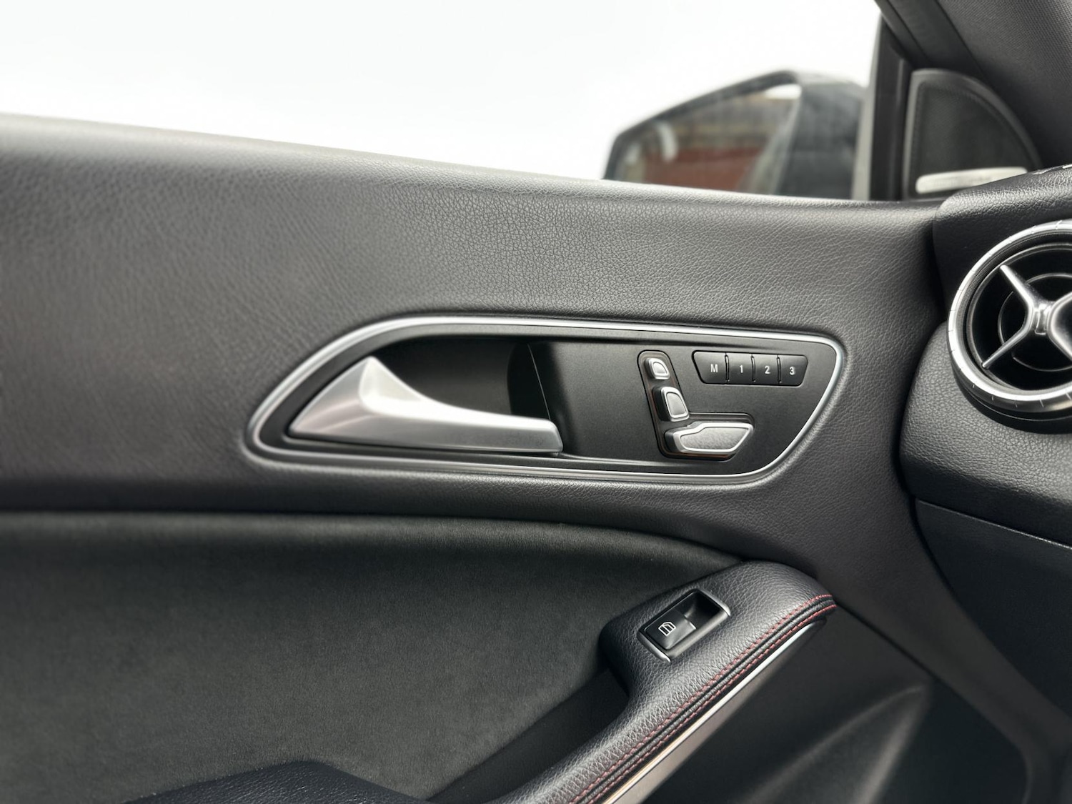 Used Mercedes-Benz CLA 2019 for sale - 76455734: Photo 56