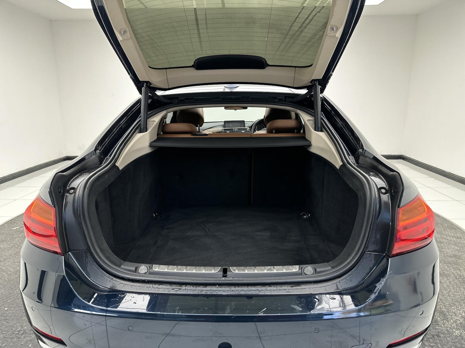 Used BMW 4 Series 2017 for sale - 77008876: Photo 15