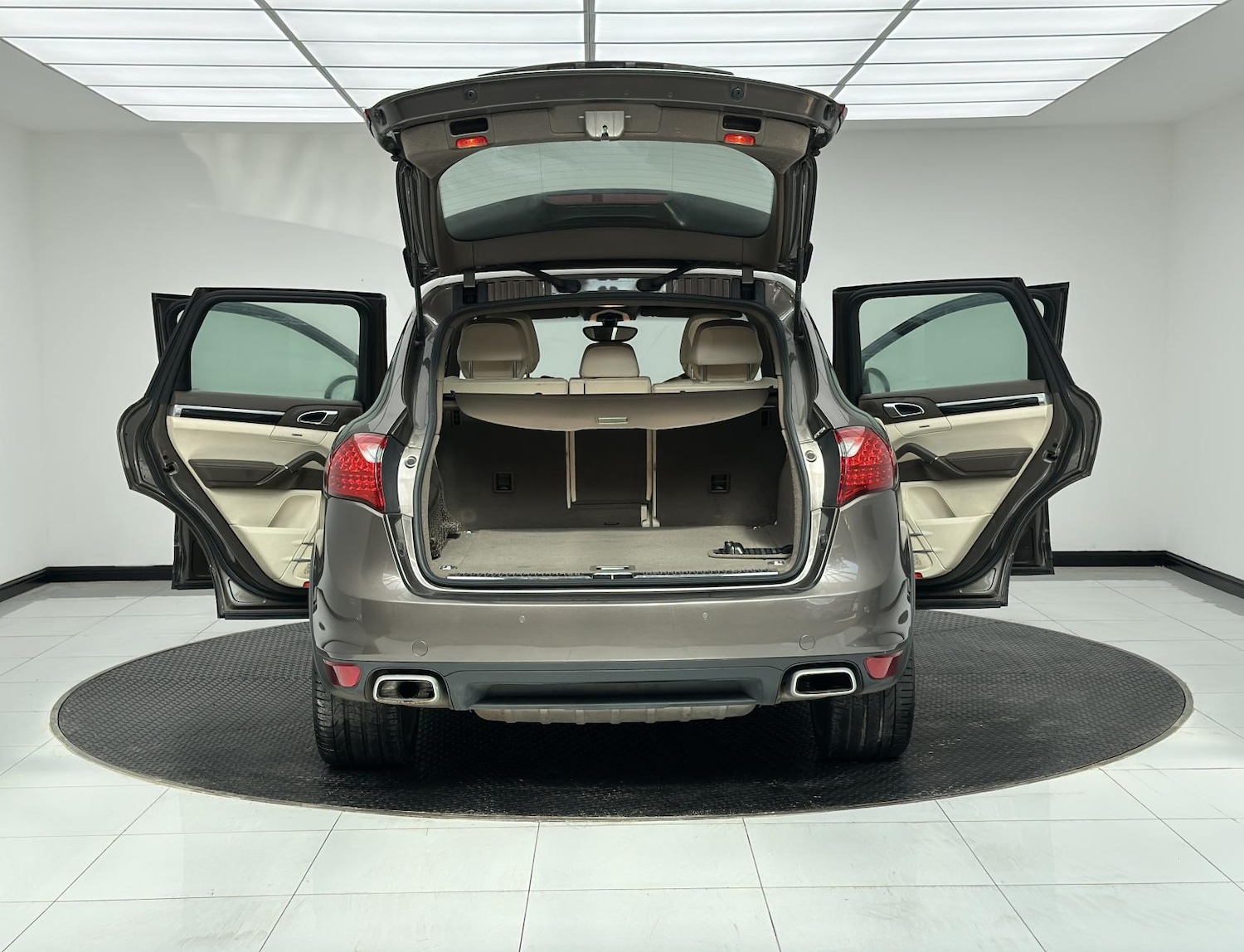 Used Porsche Cayenne 2013 for sale - 76452705: Photo 14