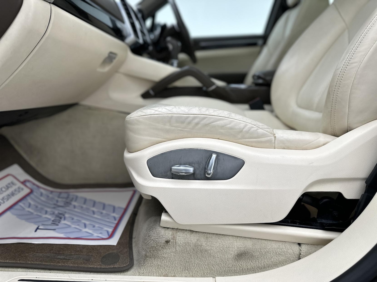 Used Porsche Cayenne 2013 for sale - 76452705: Photo 41